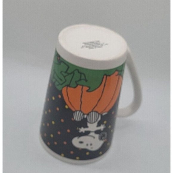 Snoopy Sitting on a Pumpkin Halloween Peanuts Holiday Coffee Mug - Picture 9 of 11